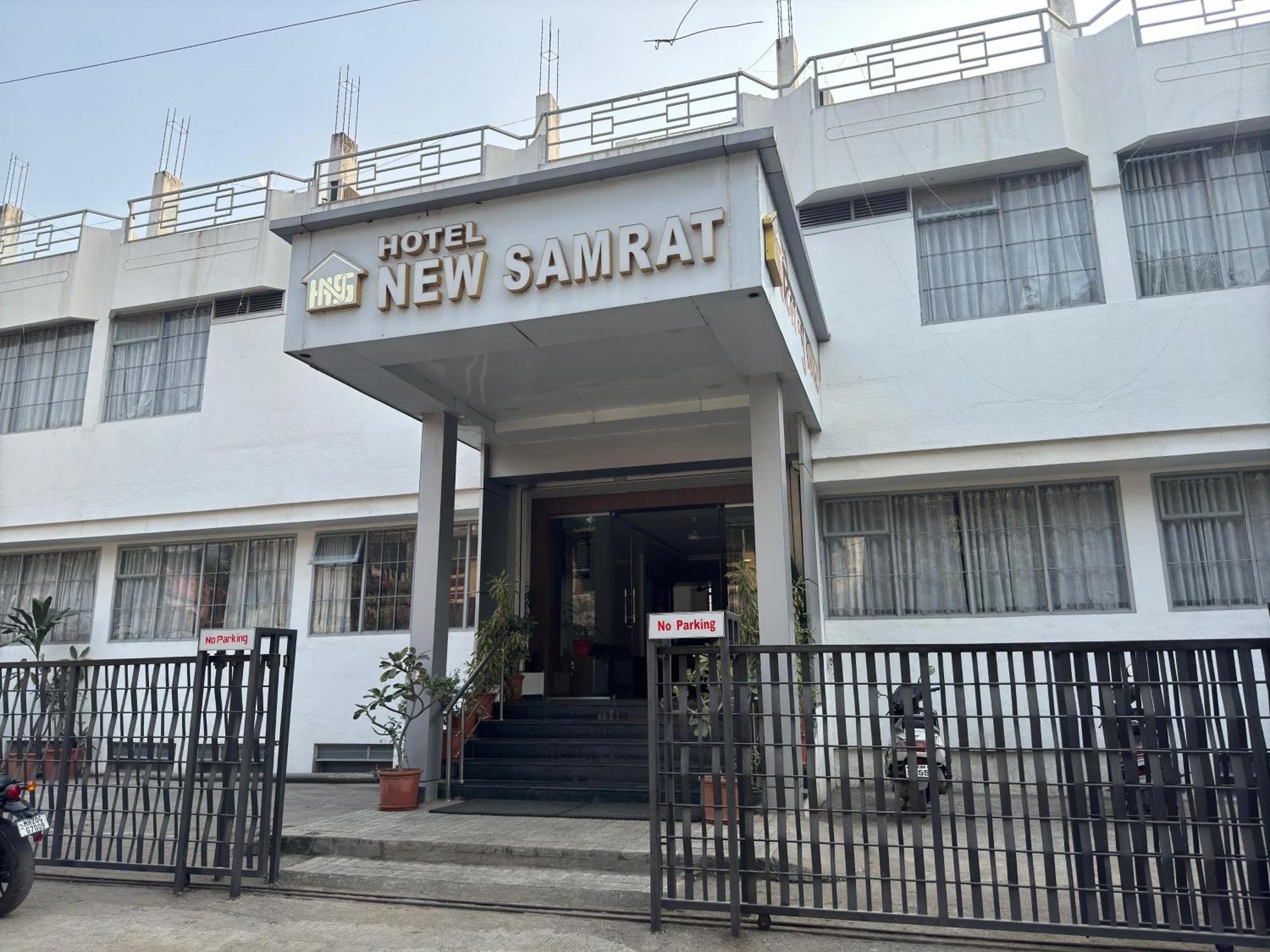 Hotel New Samrat Aurangabad  Exteriör bild
