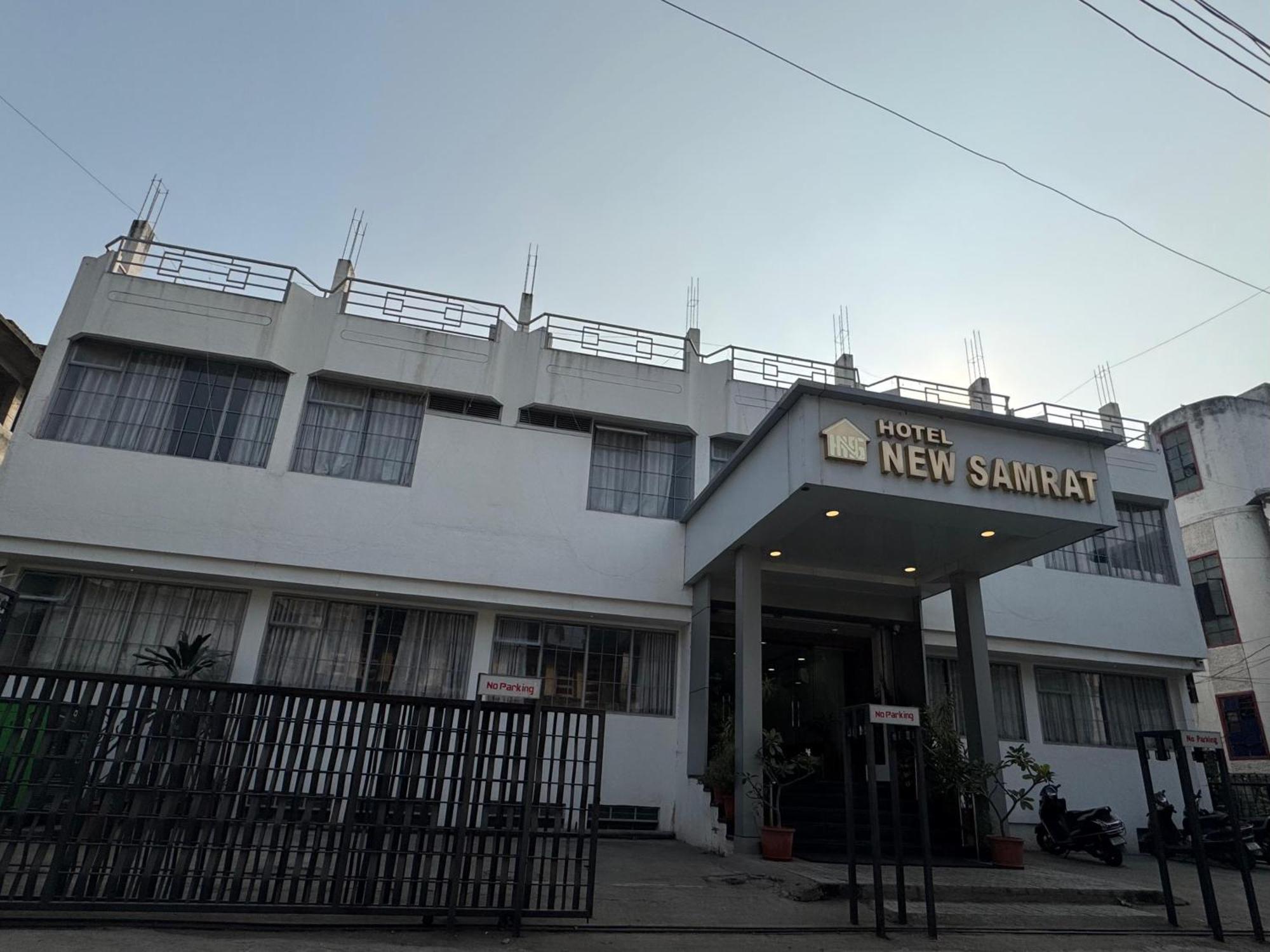 Hotel New Samrat Aurangabad  Exteriör bild